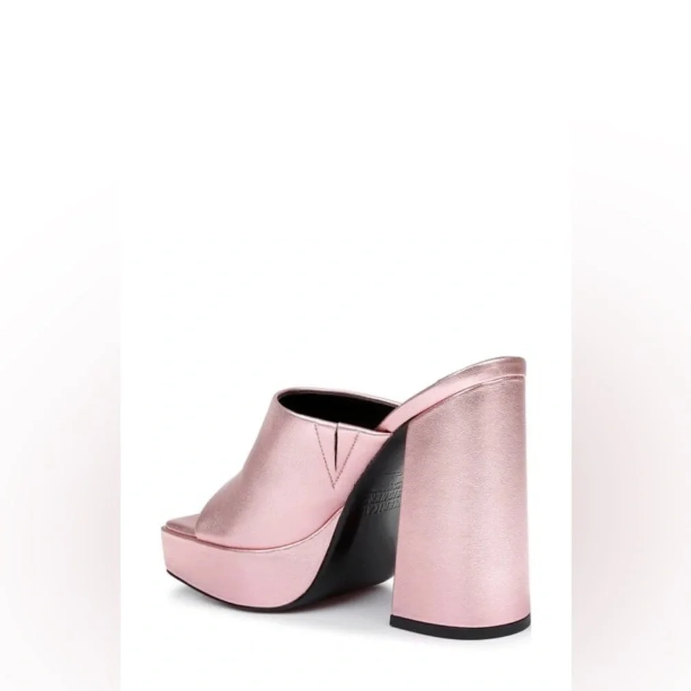 American Designers NIB Metallic Pink Lofty Platform Block Heel Slide Sandals